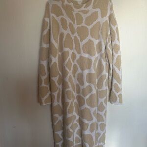 Caslon Cozy Giraffe Print Sweater Dress